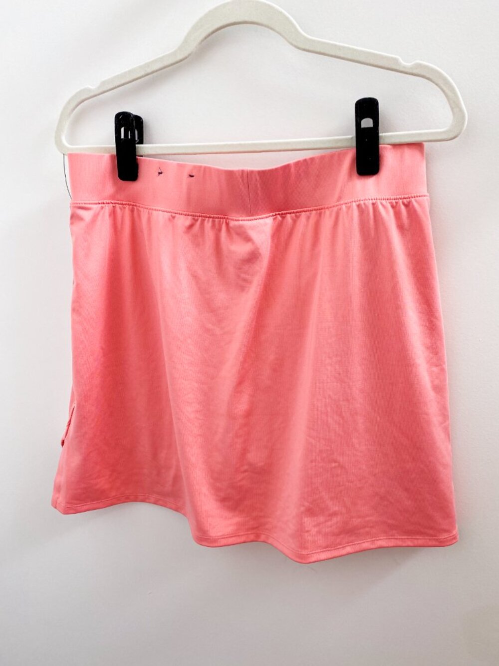Crown & Ivy Peachy Pink Athletic Skort - Size Medium - Picture 3 of 4